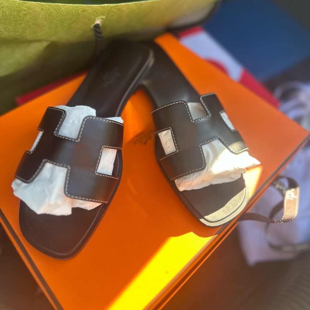 Hermes Oran sandals